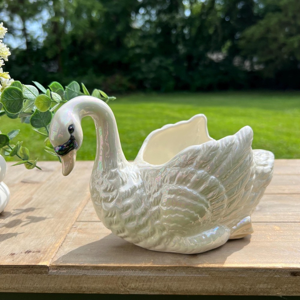 Vintage Iridescent White Swan Planter/Vase